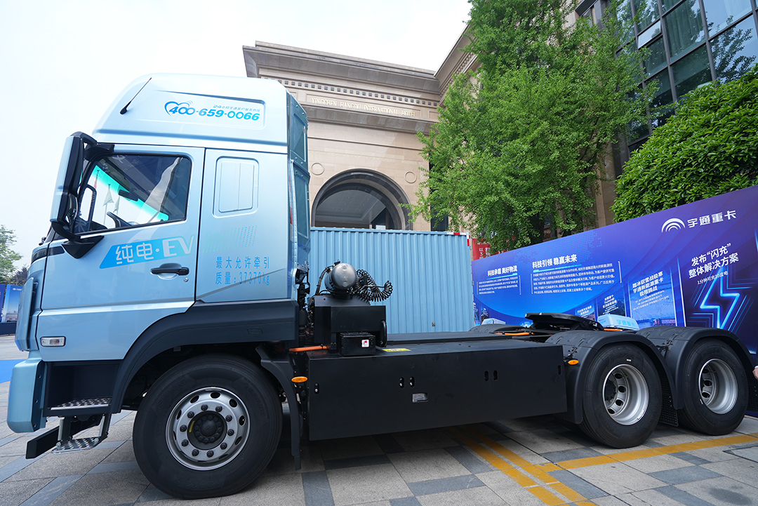 實(shí)力見(jiàn)證 | 宇通重卡現(xiàn)身蓉城，三獎(jiǎng)加冕實(shí)力引領(lǐng)