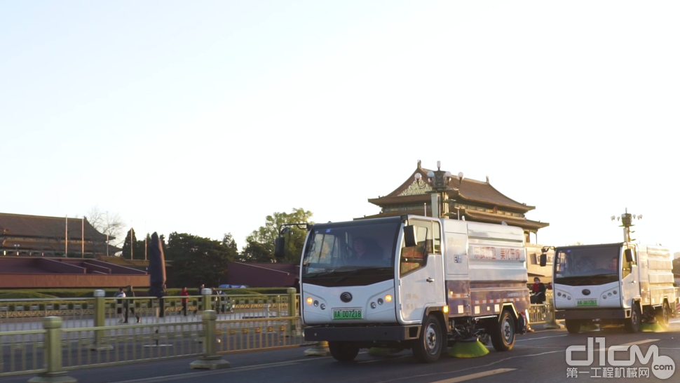 綠變北京，電動(dòng)先鋒：宇通新能源環(huán)衛(wèi)引領(lǐng)首都高質(zhì)量發(fā)展