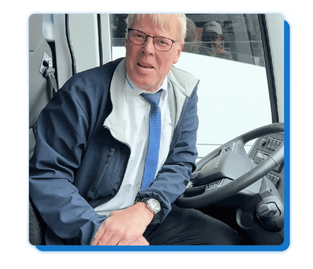 全國(guó)熱搜！聽說(shuō)“我”在國(guó)外又火了