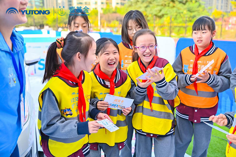 榮譽(yù)迎春！宇通集團(tuán)再獲行業(yè)四項(xiàng)大獎(jiǎng)