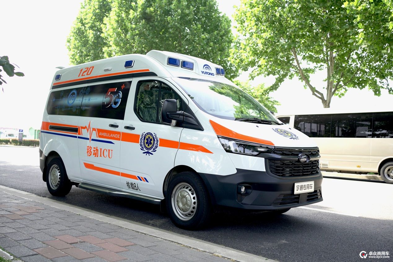 以切實(shí)行動(dòng)回應(yīng)熱議話題，宇通唱響兩會(huì)“回響曲”