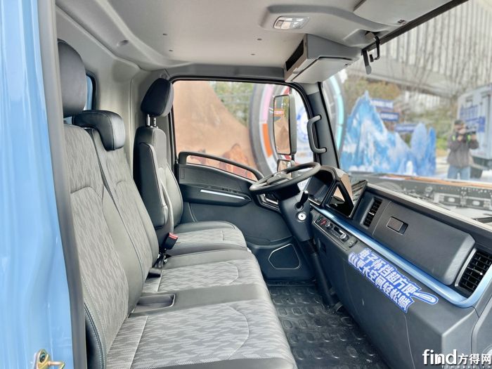 晁莉紅帶宇通輕卡卷出“新賽道”！