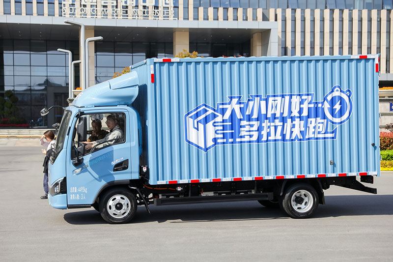 一季度坐穩(wěn)前三 宇通輕卡如何讓用戶(hù)更“來(lái)電”？