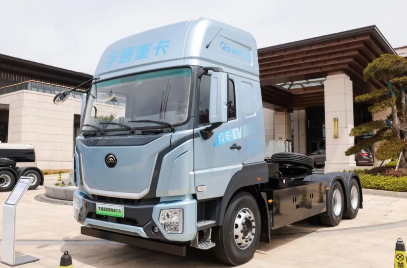 實(shí)力見(jiàn)證 | 加速拓展全場(chǎng)景運(yùn)輸，宇通重卡在日照發(fā)布底置換電新品！