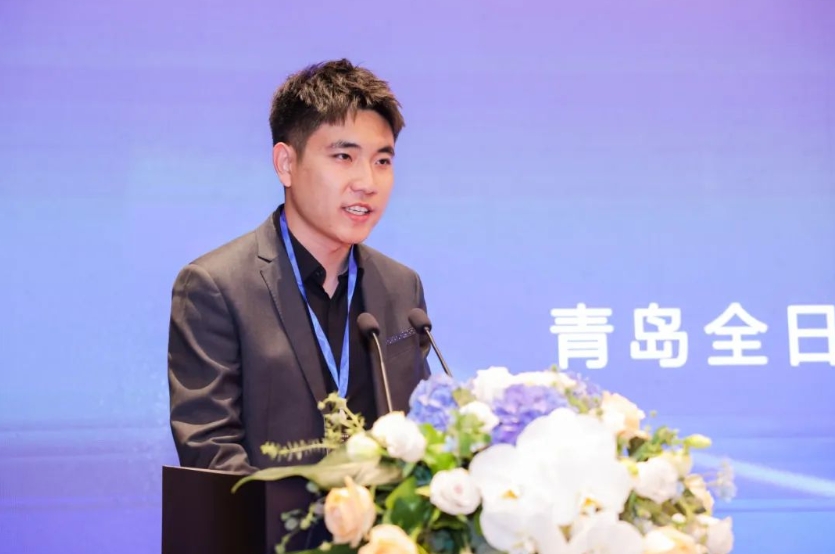 實(shí)力見(jiàn)證 | 加速拓展全場(chǎng)景運(yùn)輸，宇通重卡在日照發(fā)布底置換電新品！