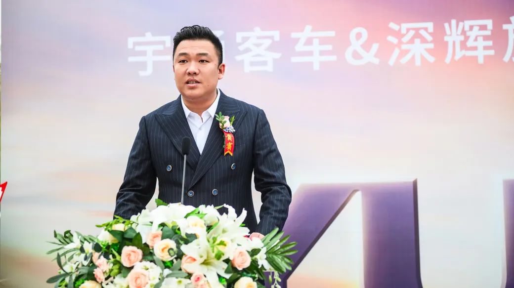 又100輛！宇通高端旅游客車再次批量交付新疆