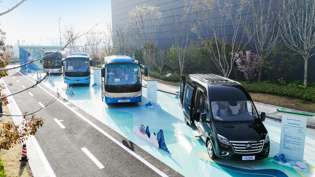 又100輛！宇通高端旅游客車再次批量交付新疆