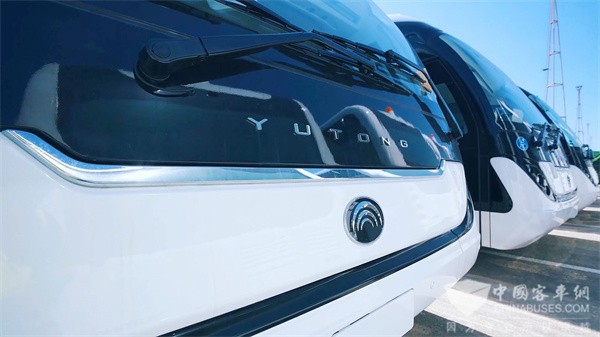 從宇通純電動(dòng)機(jī)場(chǎng)擺渡車 看中國高端制造領(lǐng)跑全球背后的硬實(shí)力 從宇通純電動(dòng)機(jī)場(chǎng)擺渡車 看中國高端制造領(lǐng)跑全球背后的硬實(shí)力