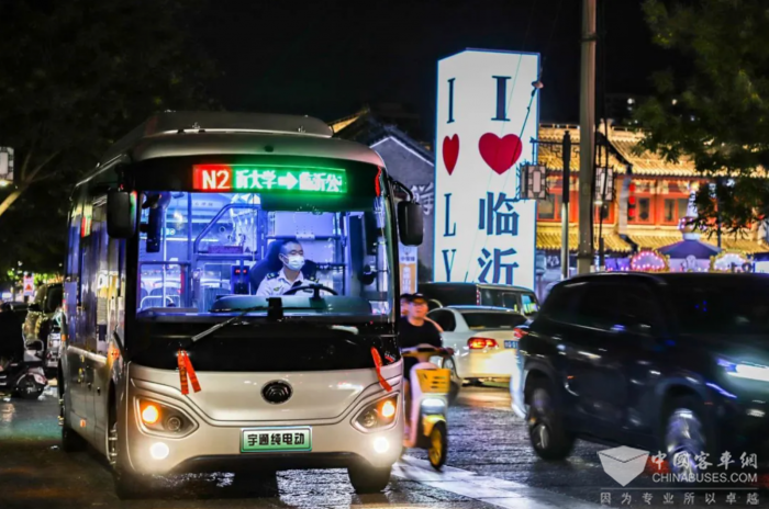 以“新質(zhì)”促“高質(zhì)” 宇萌E6S 2.0亮相鄭州國(guó)際新能源汽車博覽會(huì) 以“新質(zhì)”促“高質(zhì)” 宇萌E6S 2.0亮相鄭州國(guó)際新能源汽車博覽會(huì)