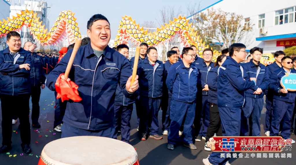 宇通集團(tuán)開工大吉！乘“龍”之勢，再赴新程